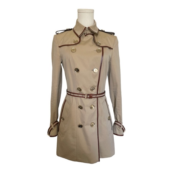 Burberry trench coat/jacket. EUC. Worn once. Small.